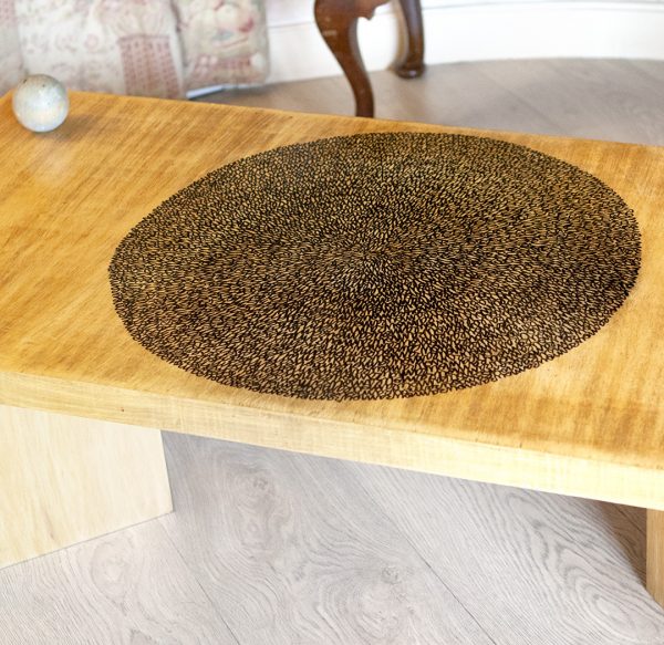 Table basse relookée_Spirale amour_détails_Art4Design_Arthur Simony