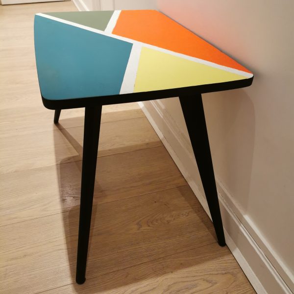 Table basse pied compas relookée_profil_Art4Design_Pauline Godard